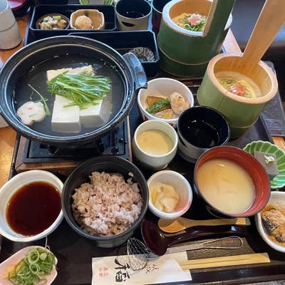 嵯峨豆腐稻豆腐湯葉御膳實拍