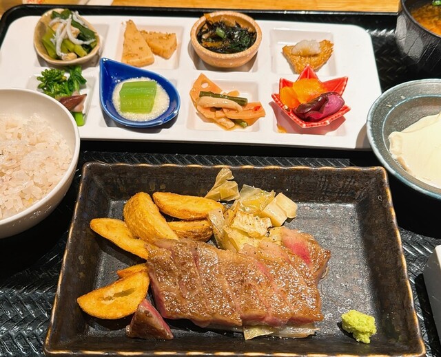 市場小路寺町本店和牛與京都小菜實拍
